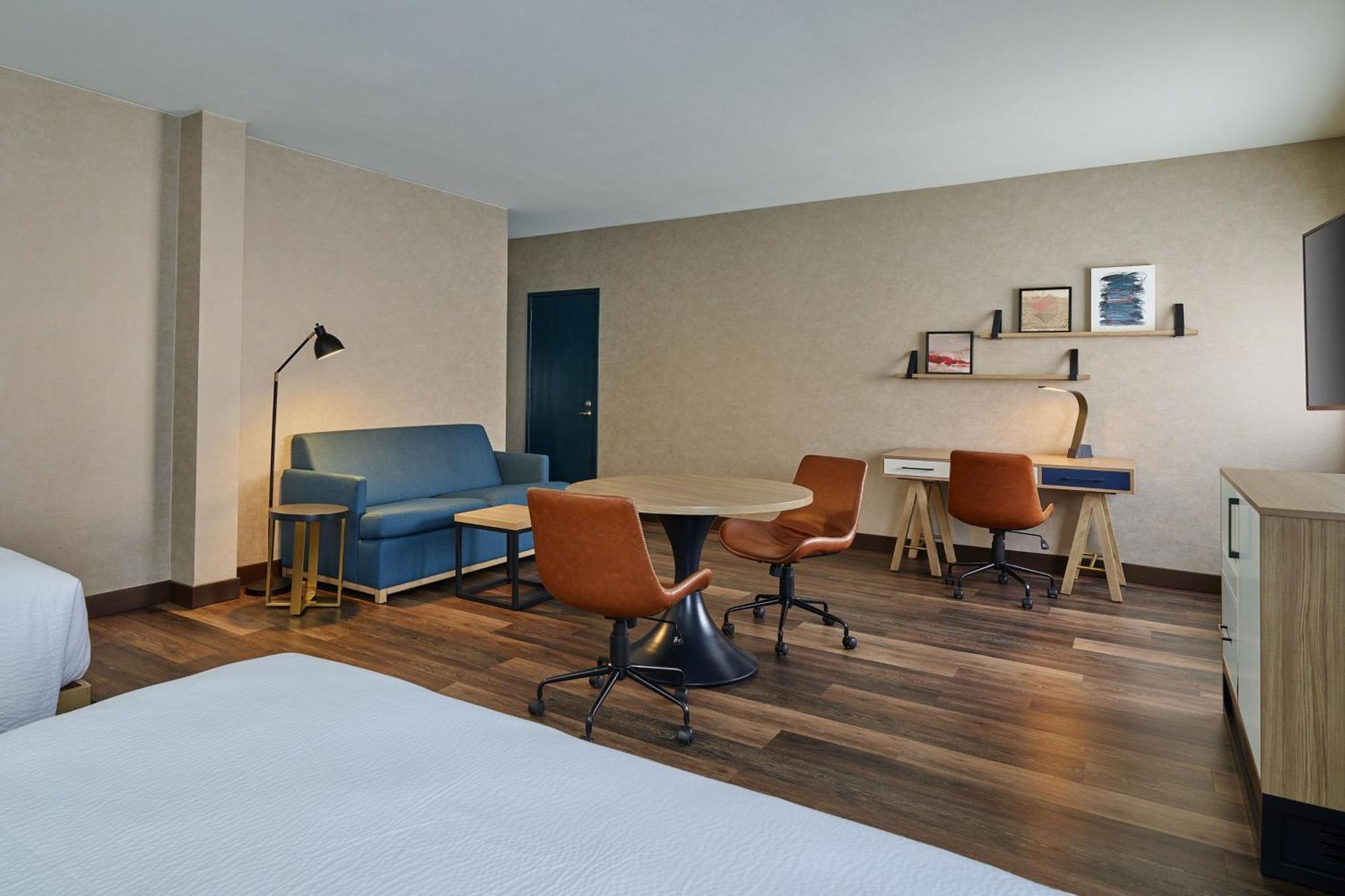 โฟร์ พอยต์ บาย เชอราตัน ซอลต์เลคซิตี้ แอร์พอร์ต Hotel ภายนอก รูปภาพ